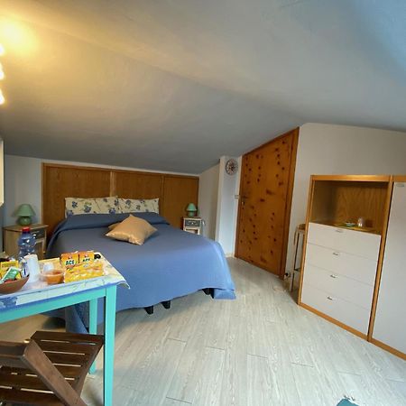 Albergo La Pineta Marina dʼMarina dʼAndora Cameră foto