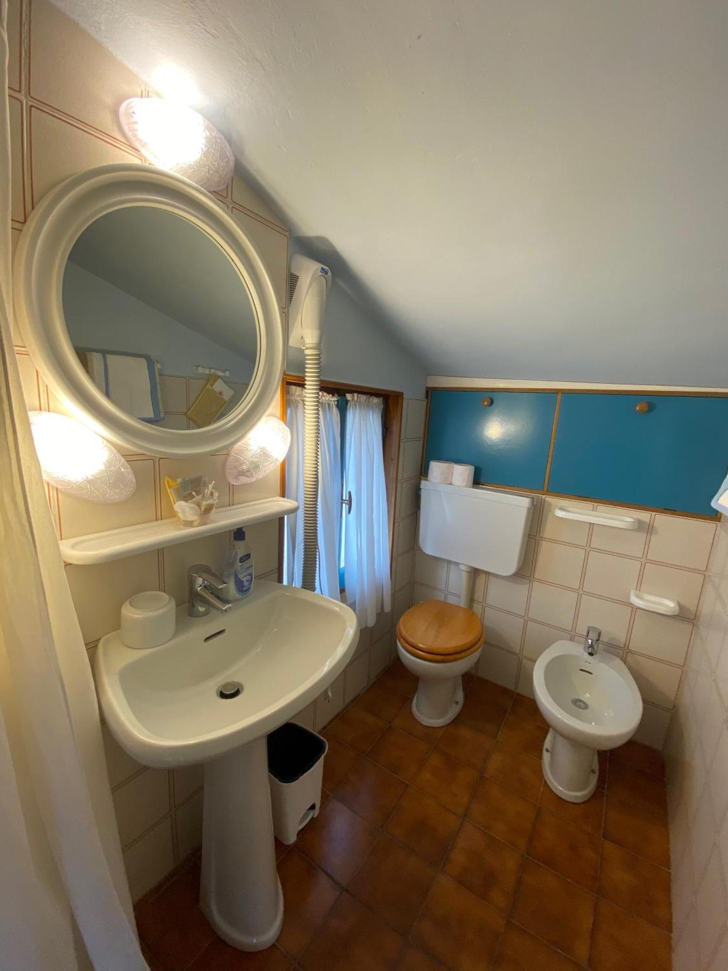 Albergo La Pineta Marina dʼMarina dʼAndora Cameră foto